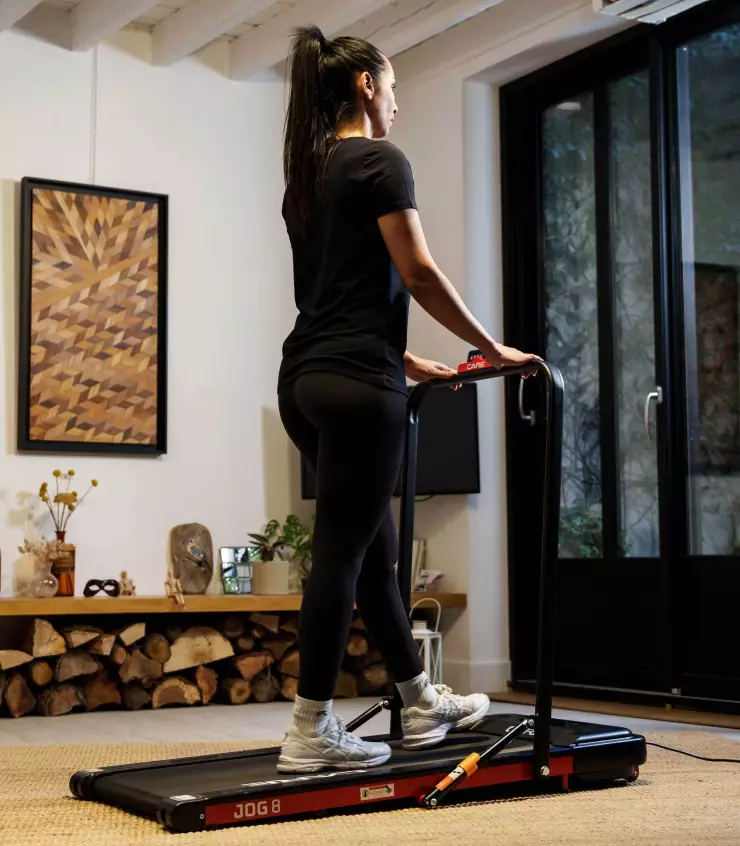 Tapis de marche – 8km/h – CARE – JOG 8